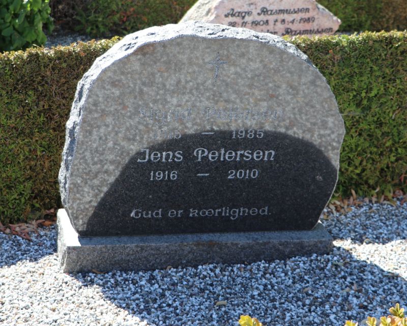 Sigrid Petersen.JPG